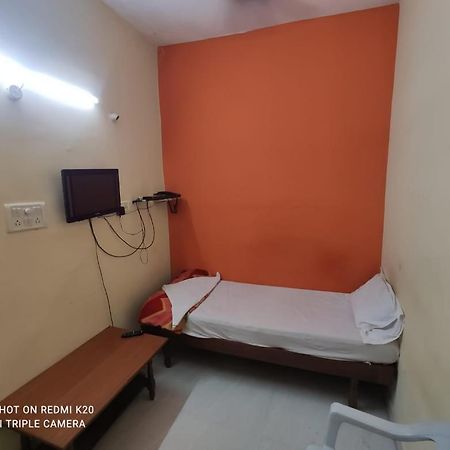 Hotel Sai Nivas Residency Hajdarábád Exteriér fotografie