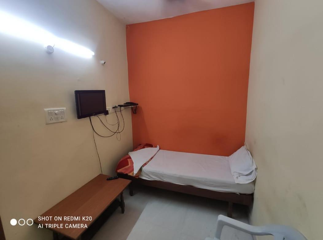 Hotel Sai Nivas Residency Hajdarábád Exteriér fotografie